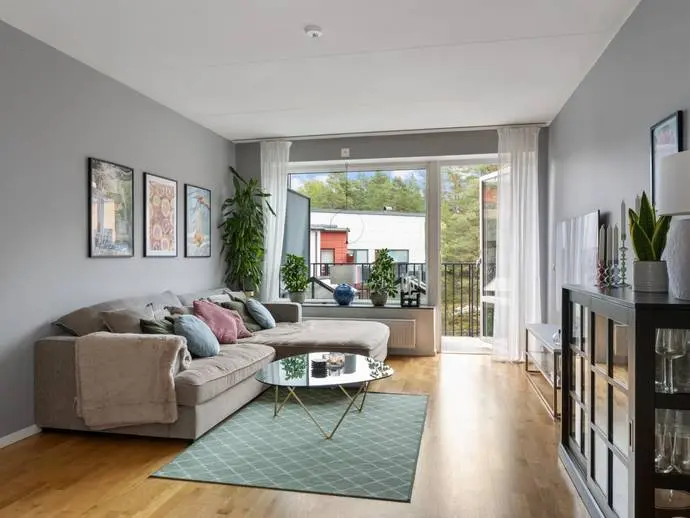 Lägenhet, Källtorpsvägen 7, 4tr. Bild 1 av 31