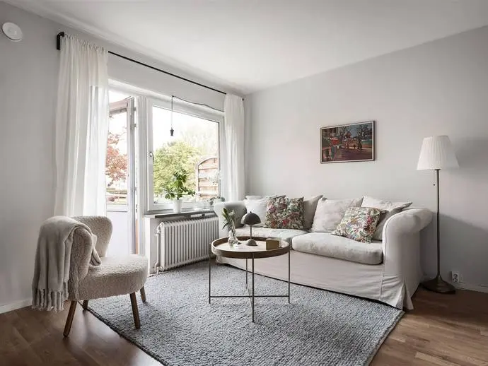 Lägenhet, Svartbäcksgatan 76 A. Bild 1 av 5