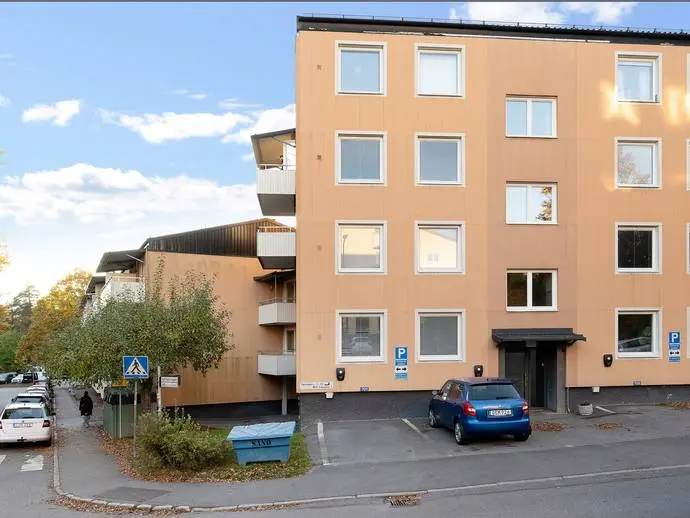 Lägenhet, Springarvägen 1. Bild 1 av 29