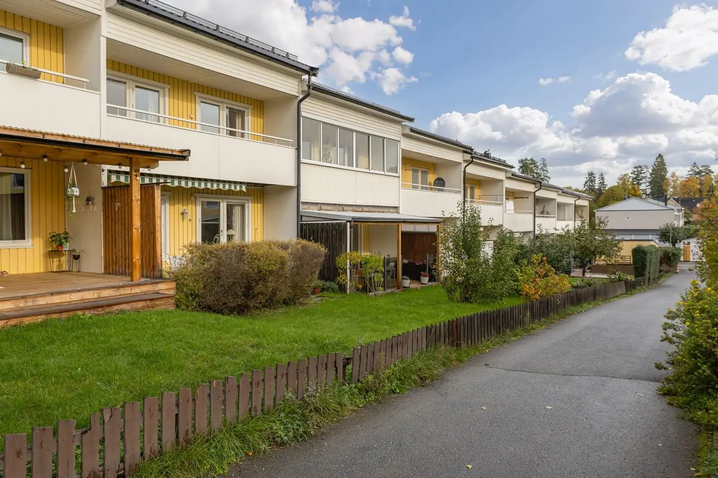 House, Trädgårdsvägen 73, Sollentuna. Photo 1 of 31