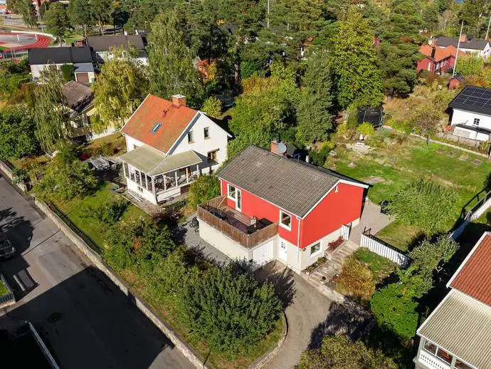 Villa, Dalsängsgatan 42. Bild 1 av 5