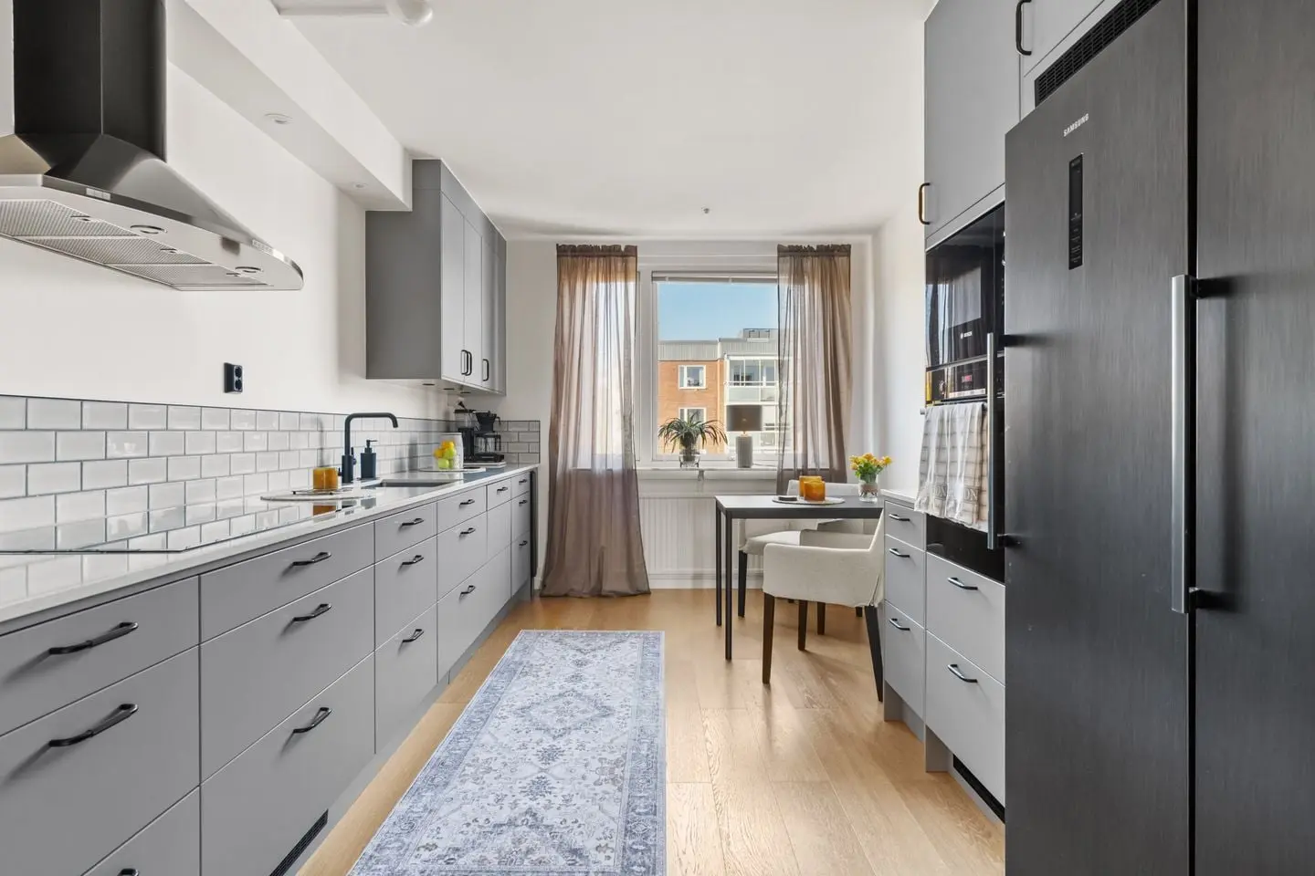 Lägenhet, Bergsgatan 21B - Hiss, Sundsvall. Bild 1 av 37