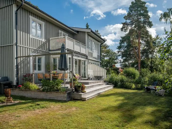 Villa, Sagovägen 7B. Bild 1 av 40