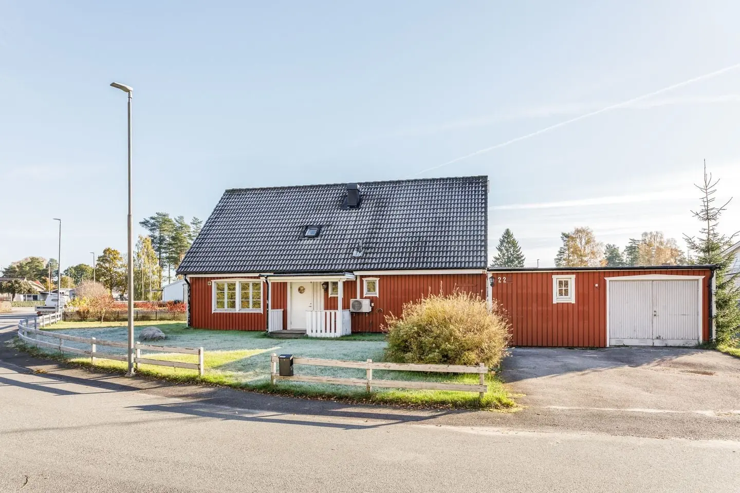 Villa, Mellängsgatan 22, Vaggeryd. Bild 1 av 28