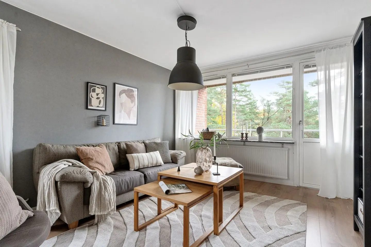 Lägenhet, Hjortmossegatan 151, Trollhättan. Bild 1 av 22
