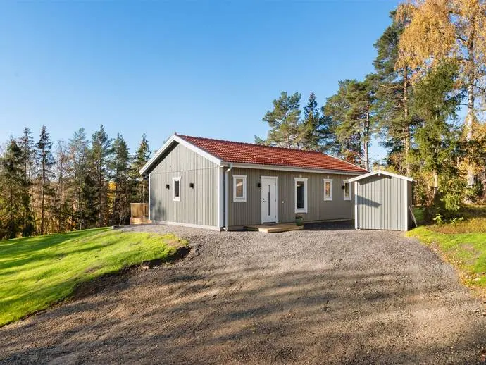 Fritidshus, Nothamnsvägen 137. Bild 1 av 29