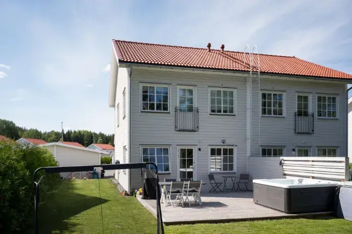 Semi-detached/terraced, Gropenvägen 28a, Skokloster. Photo 1 of 21