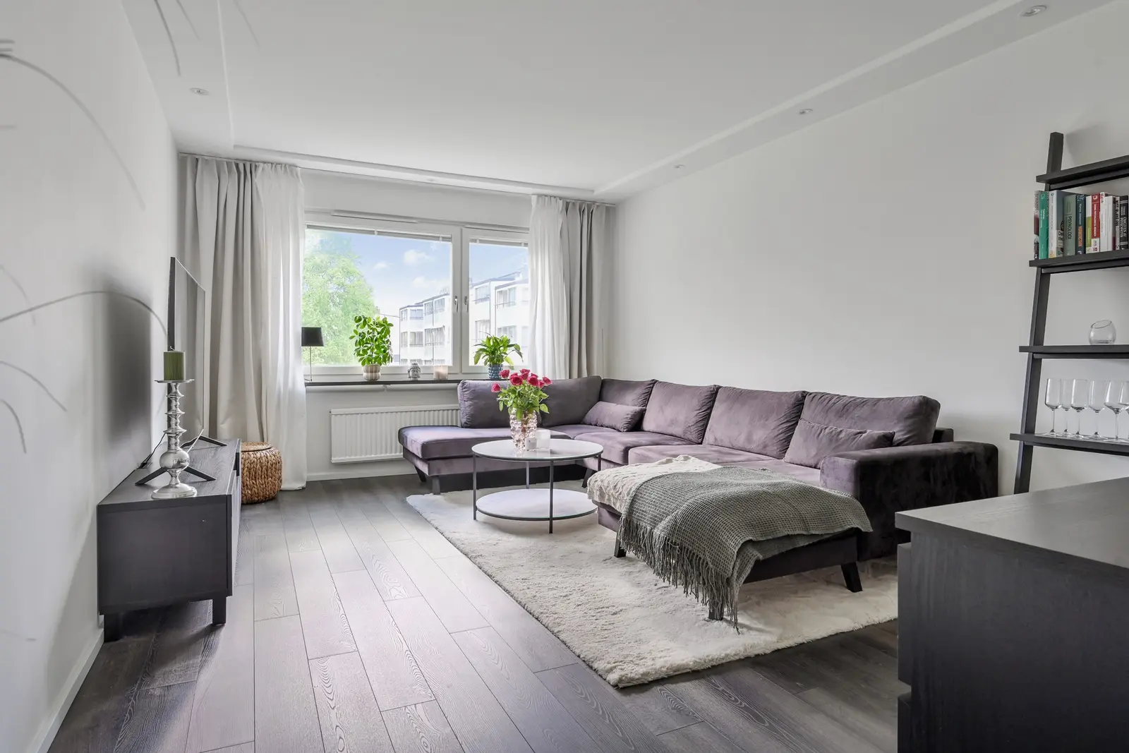 Bild 1 av 17 på Sätunavägen 16E