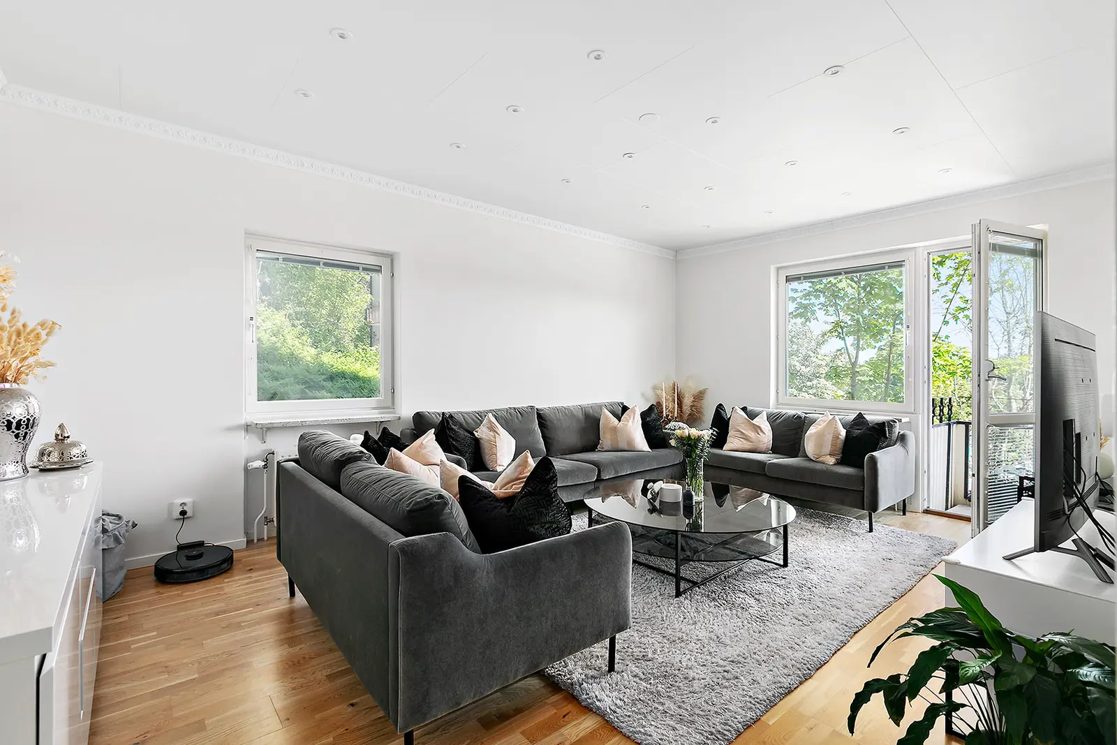 Bild 1 av 5 på Mariekällgatan 42