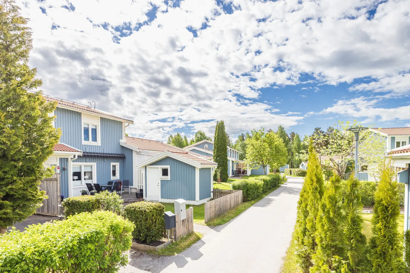 Image 1 of 31 of Vinbärsvägen  53 C