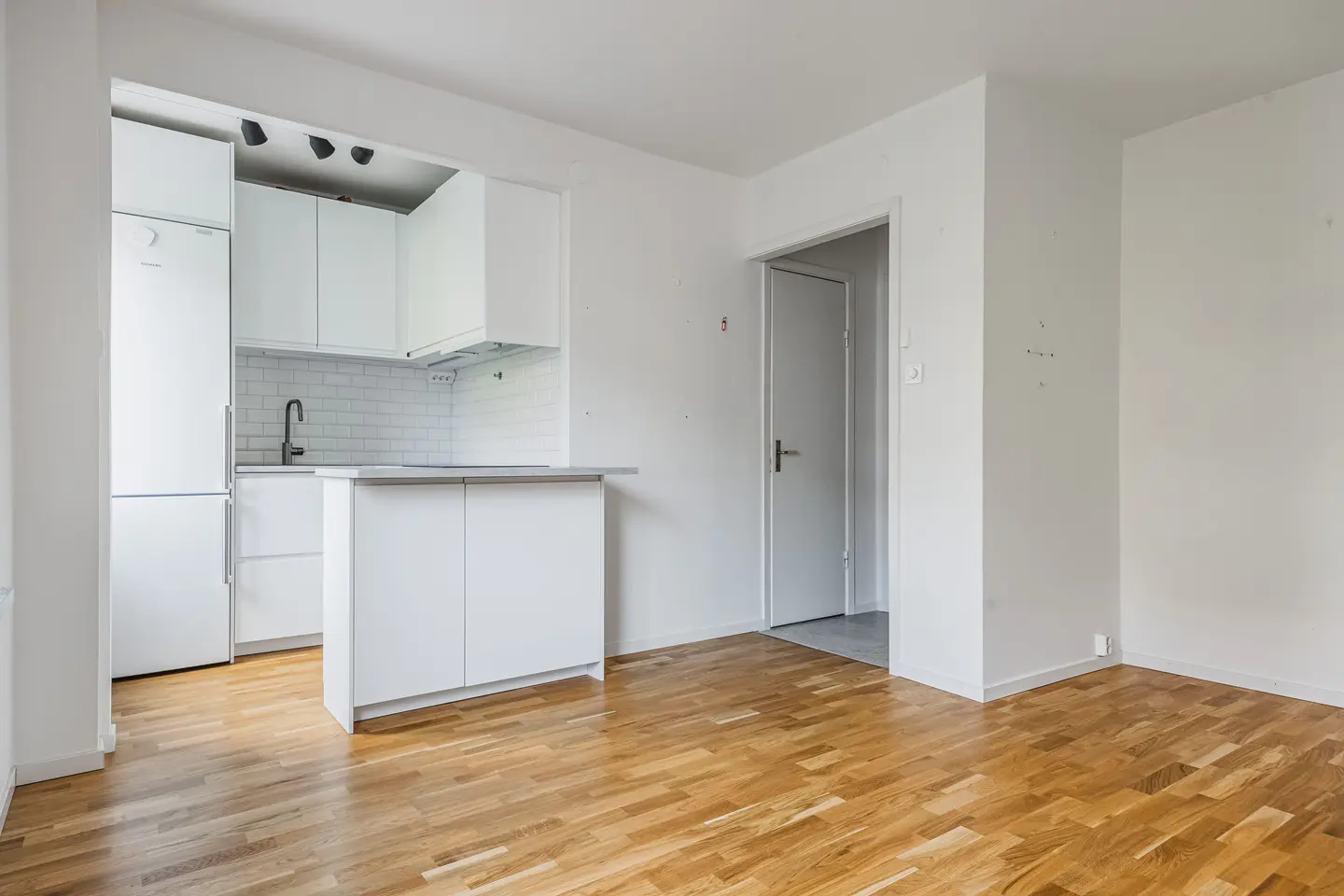 Bild 1 av 15 på Staketgatan 29