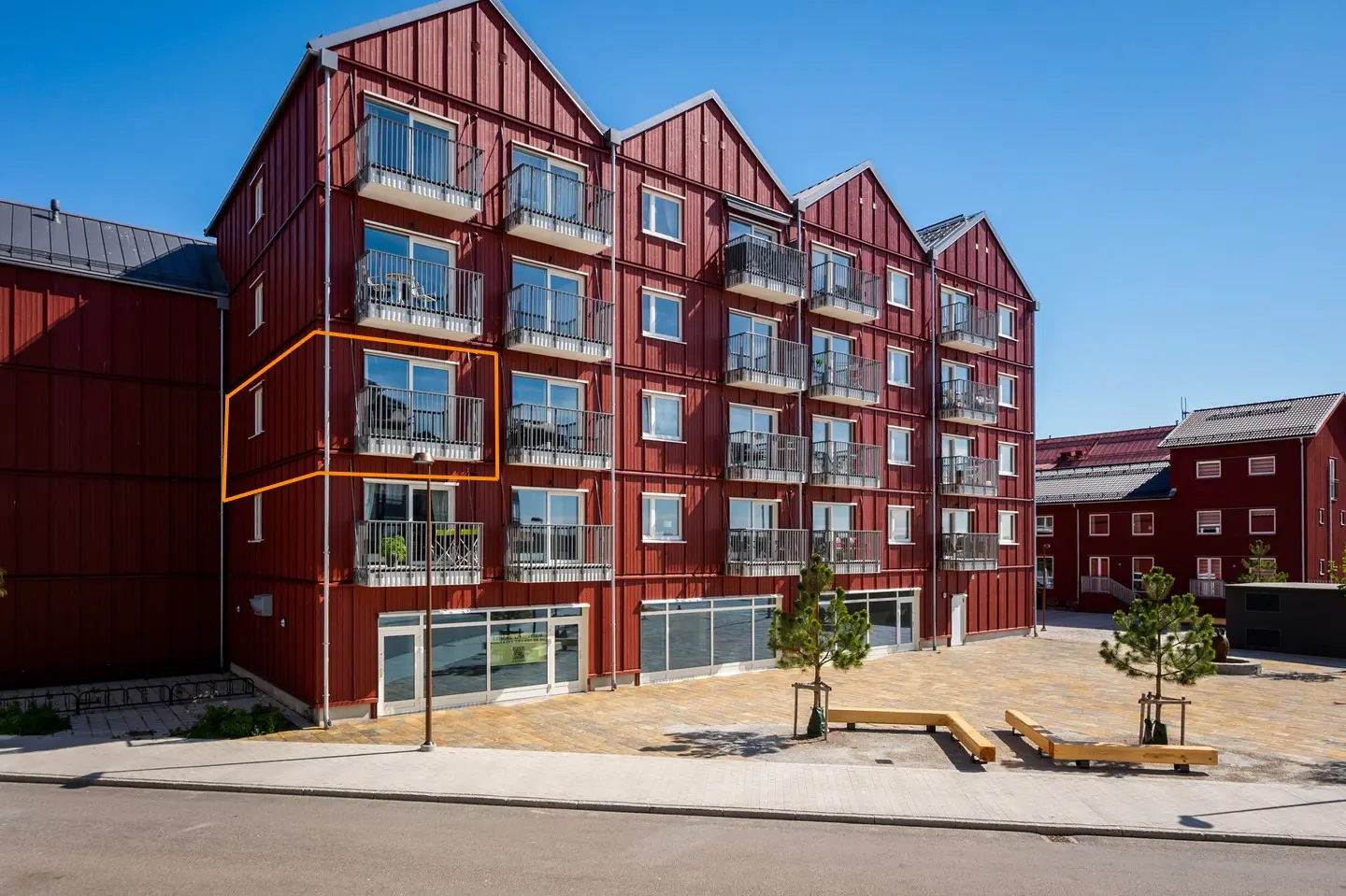Bild 1 av 5 på Mala Benetts gränd 1