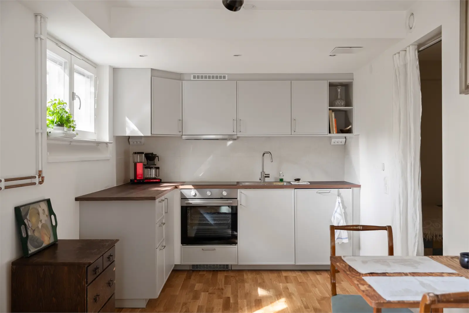 Apartment, Dansbanevägen 51, Stockholm. Photo 1 of 5