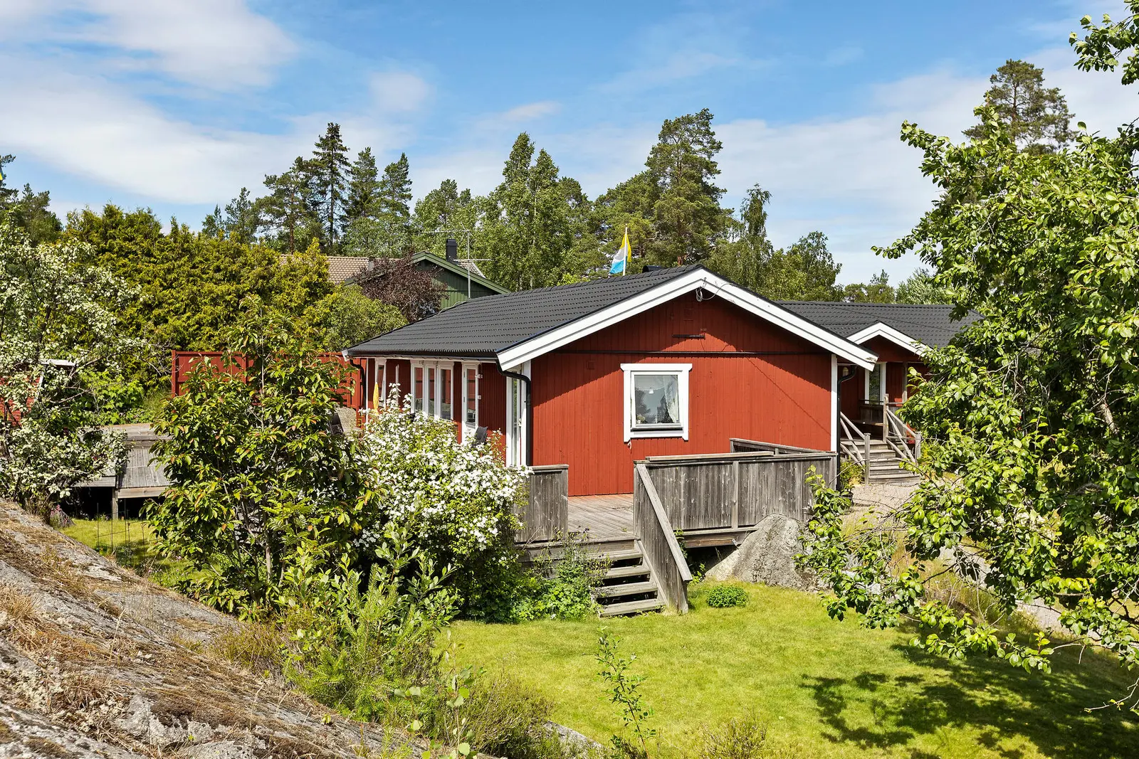 Bild 1 av 30 på Tampvägen 6