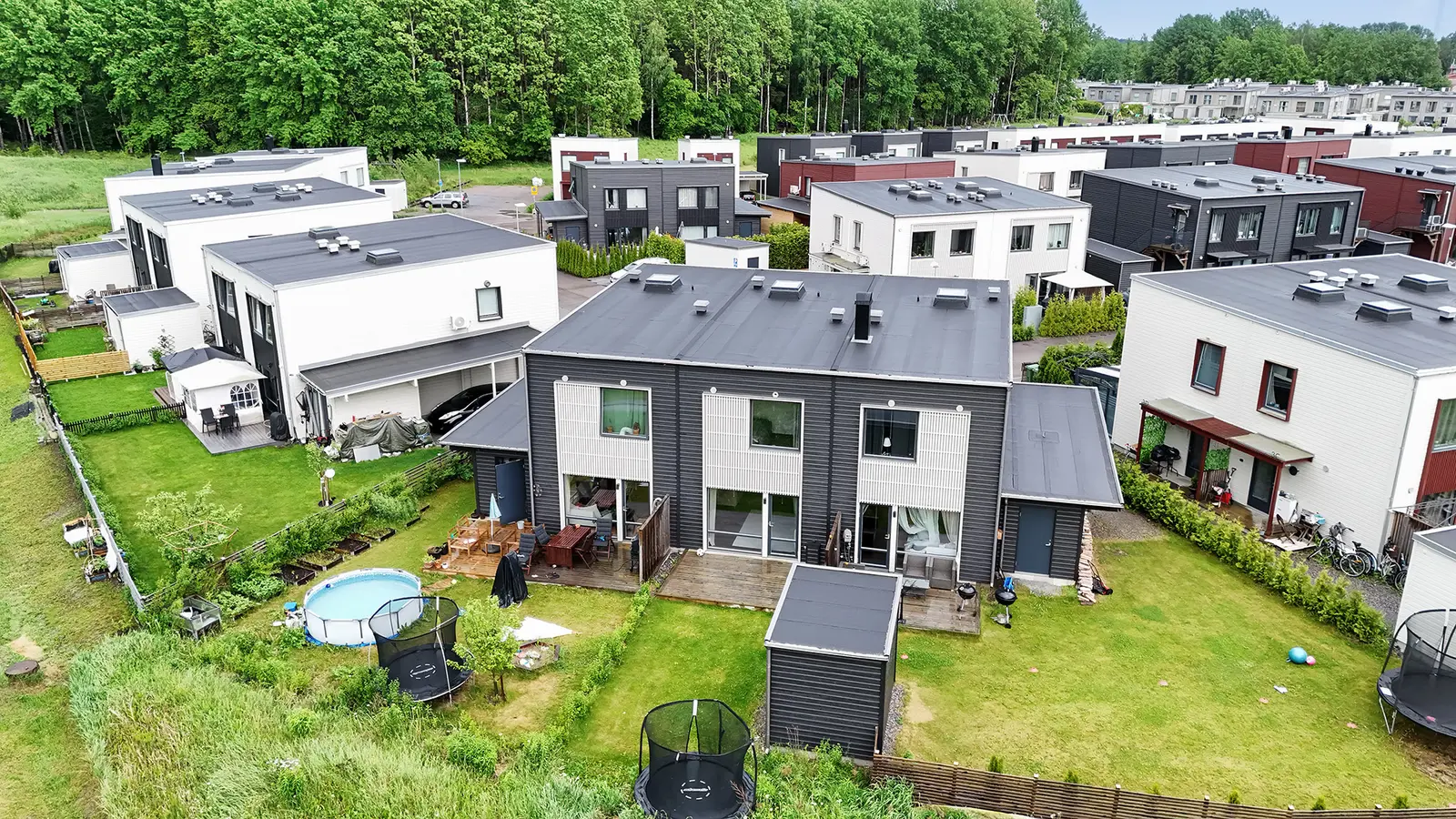 Bild 1 av 5 på Silvervägen 7
