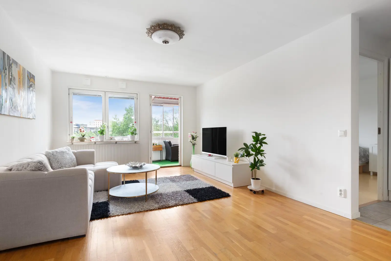 Apartment, Claras gränd 5F, Huddinge. Photo 1 of 22