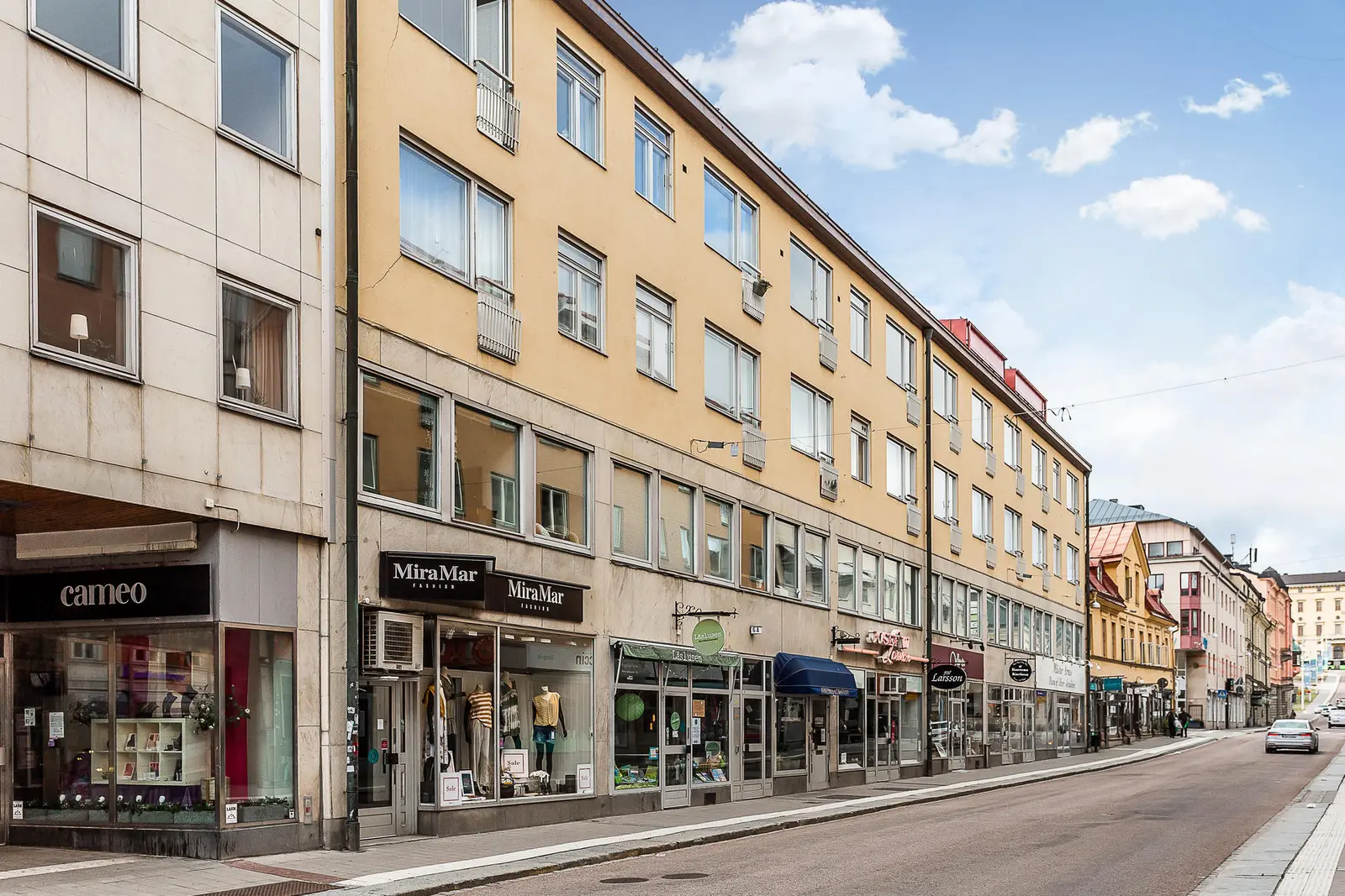 Image 1 of 25 of Drottninggatan 6a
