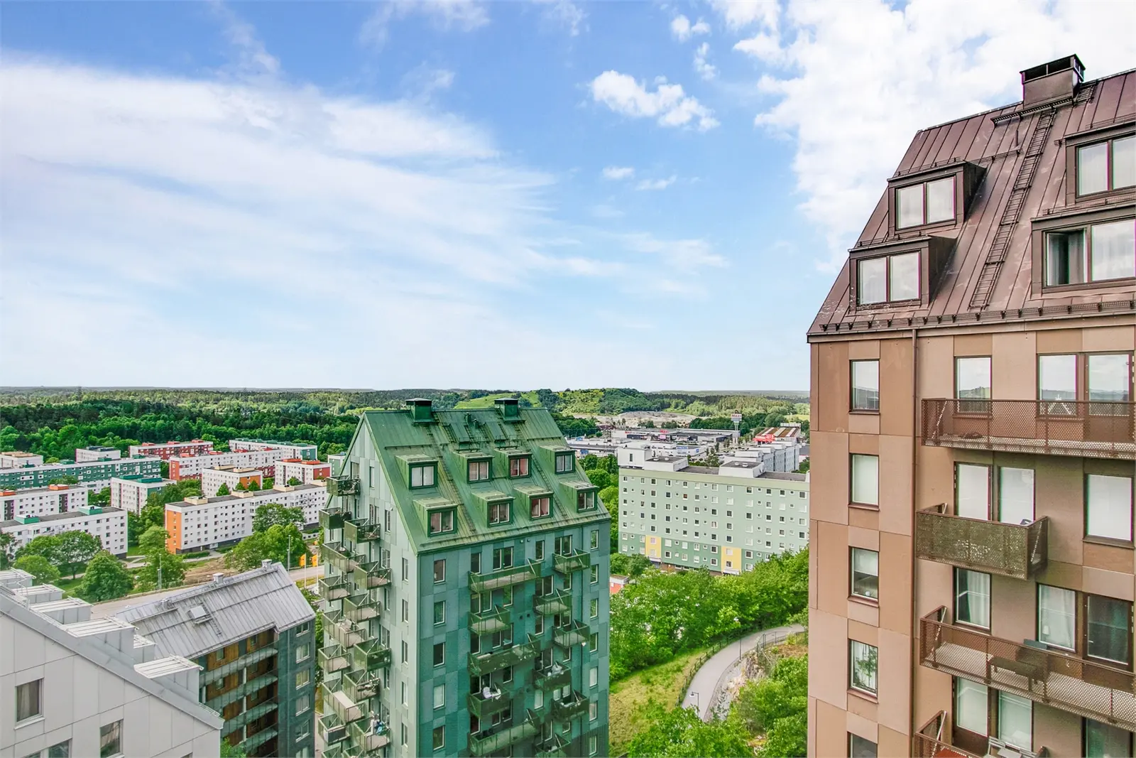Image 1 of 5 of Lagmansbacken 7