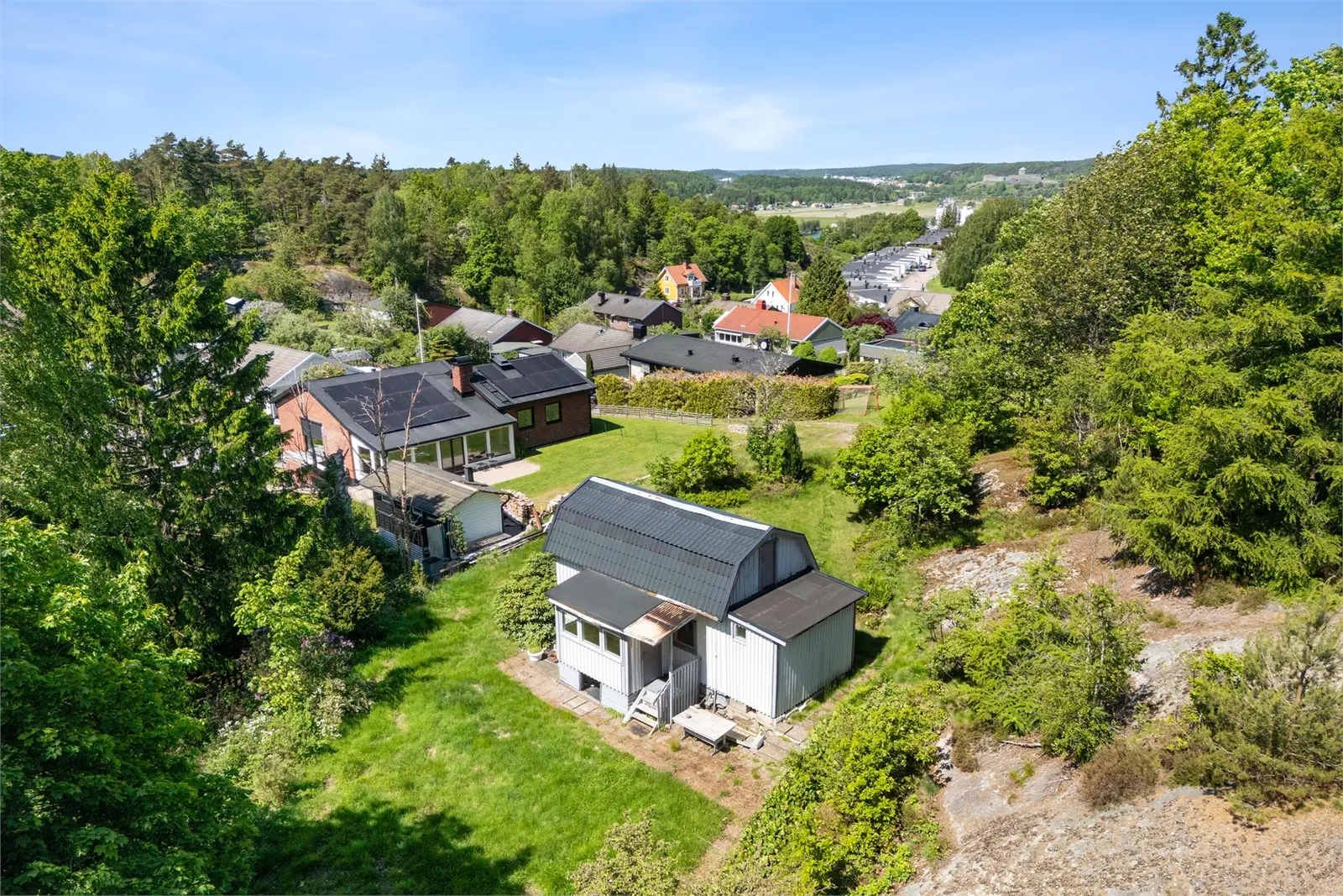 Bild 1 av 5 på Skårdalsvägen 3A