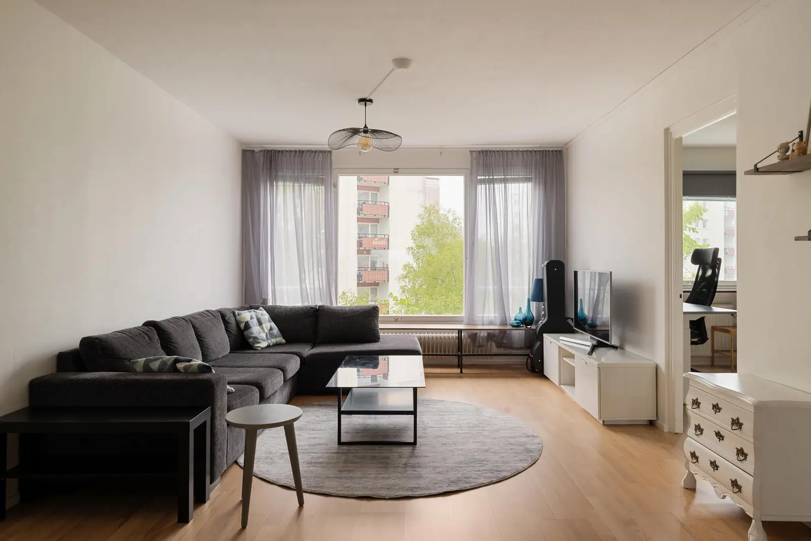 Apartment, Molkomsbacken 29, Stockholm. Photo 1 of 37