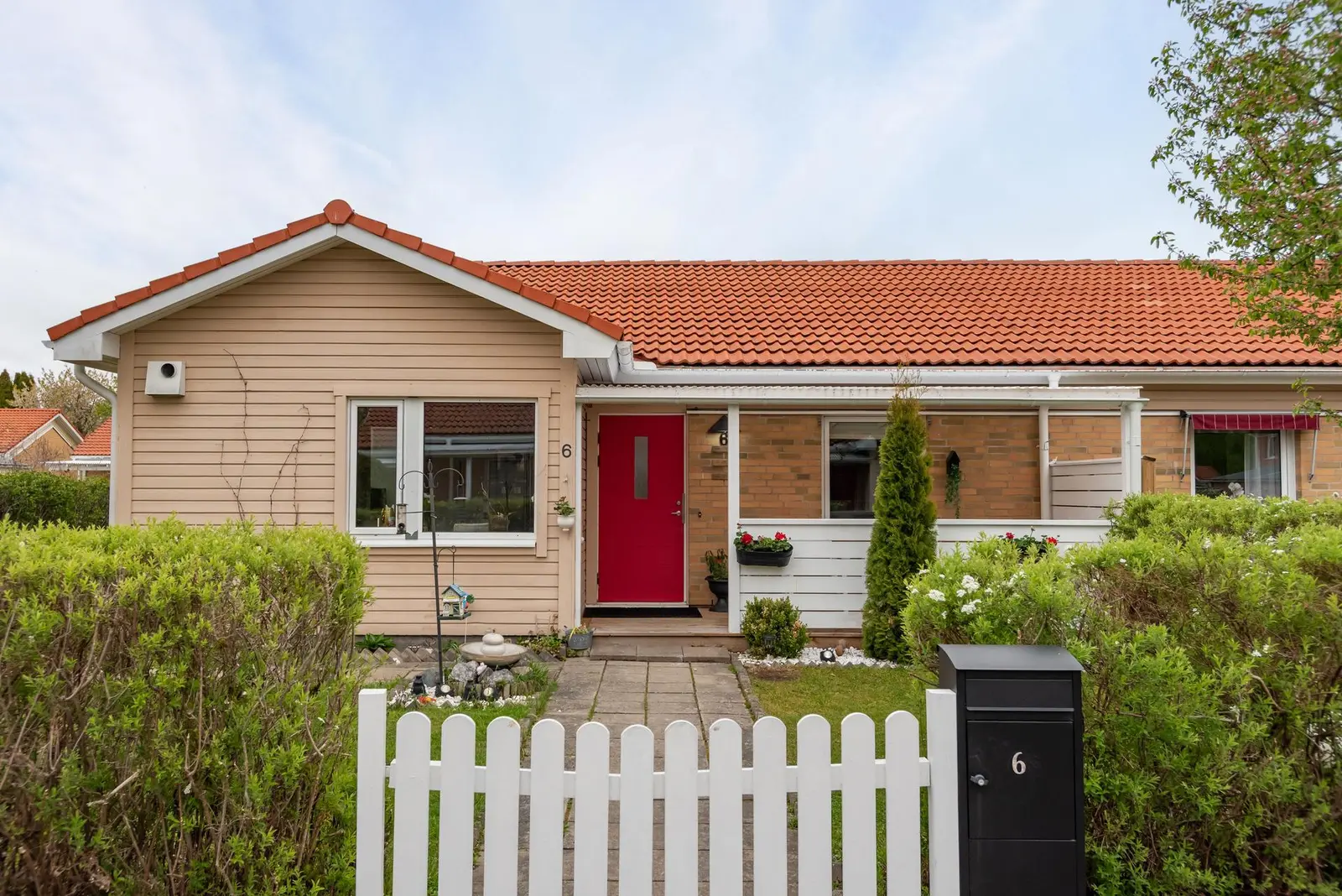 Lägenhet, Anna Lenah Elgströms väg 6, Örebro. Bild 1 av 32