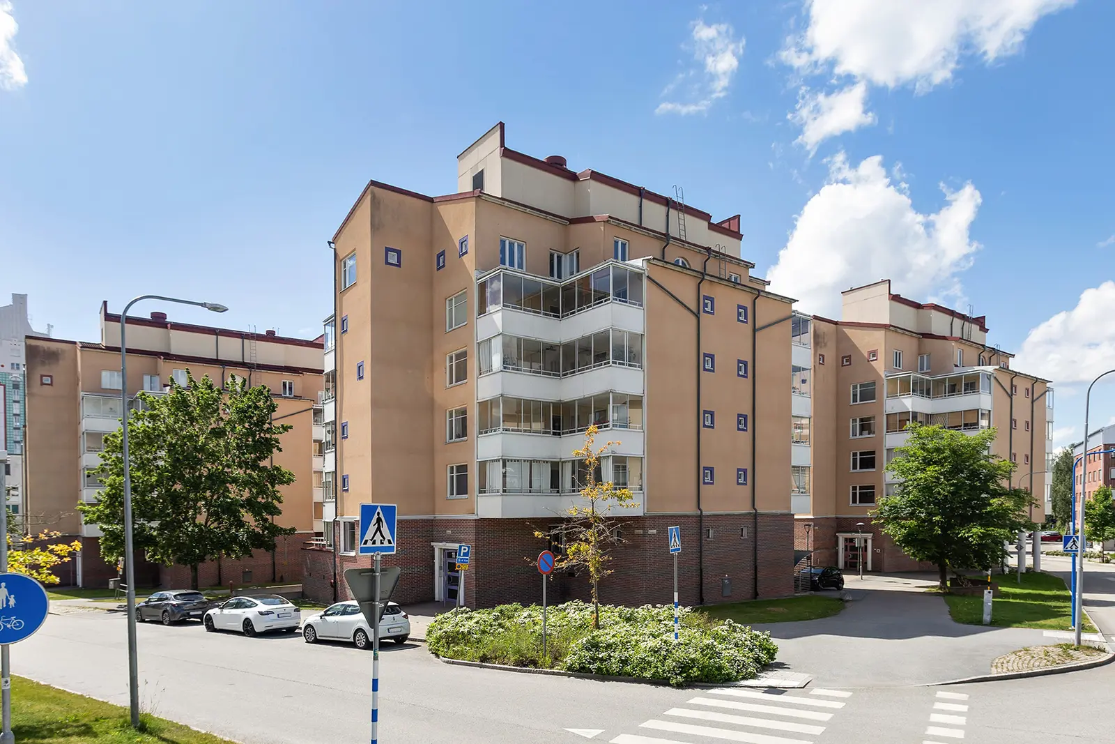 Image 1 of 5 of Kvarnvägen 11, 1tr
