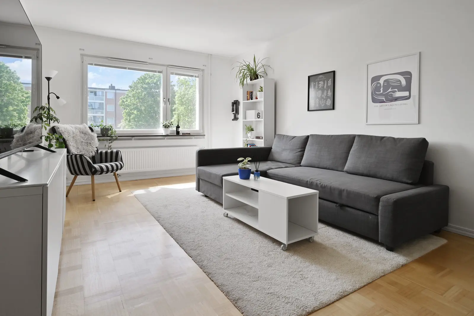 Bild 1 av 17 på Sätunavägen 13B