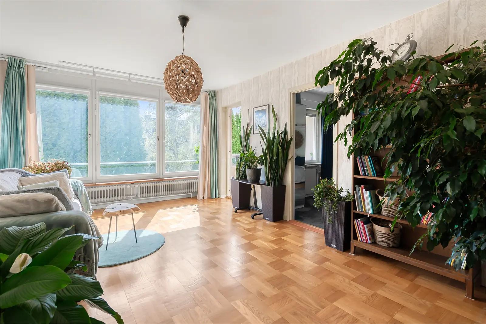Apartment, Mirabellbacken 6, Stockholm. Photo 1 of 25